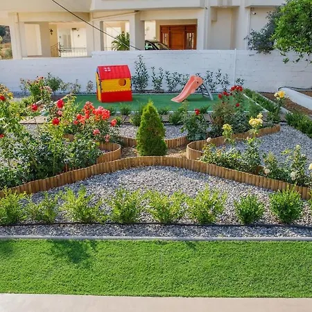 Casa de Férias Garden House Neápolis